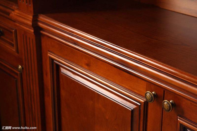 হুজিংগ্রুফার্নিউচার এখনও পর্যন্ত 2018 দেখায় - কোনও খবর কাঠের খবর