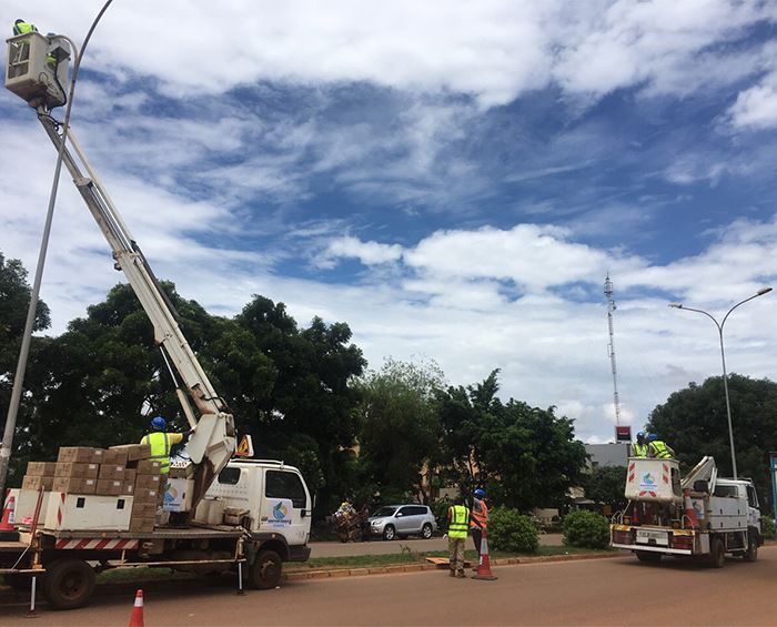 এলইডি স্ট্রিট লাইটগুলি পরিবেশ দূষণের কারণ হবে না 左蓉-宣盟 -7 组